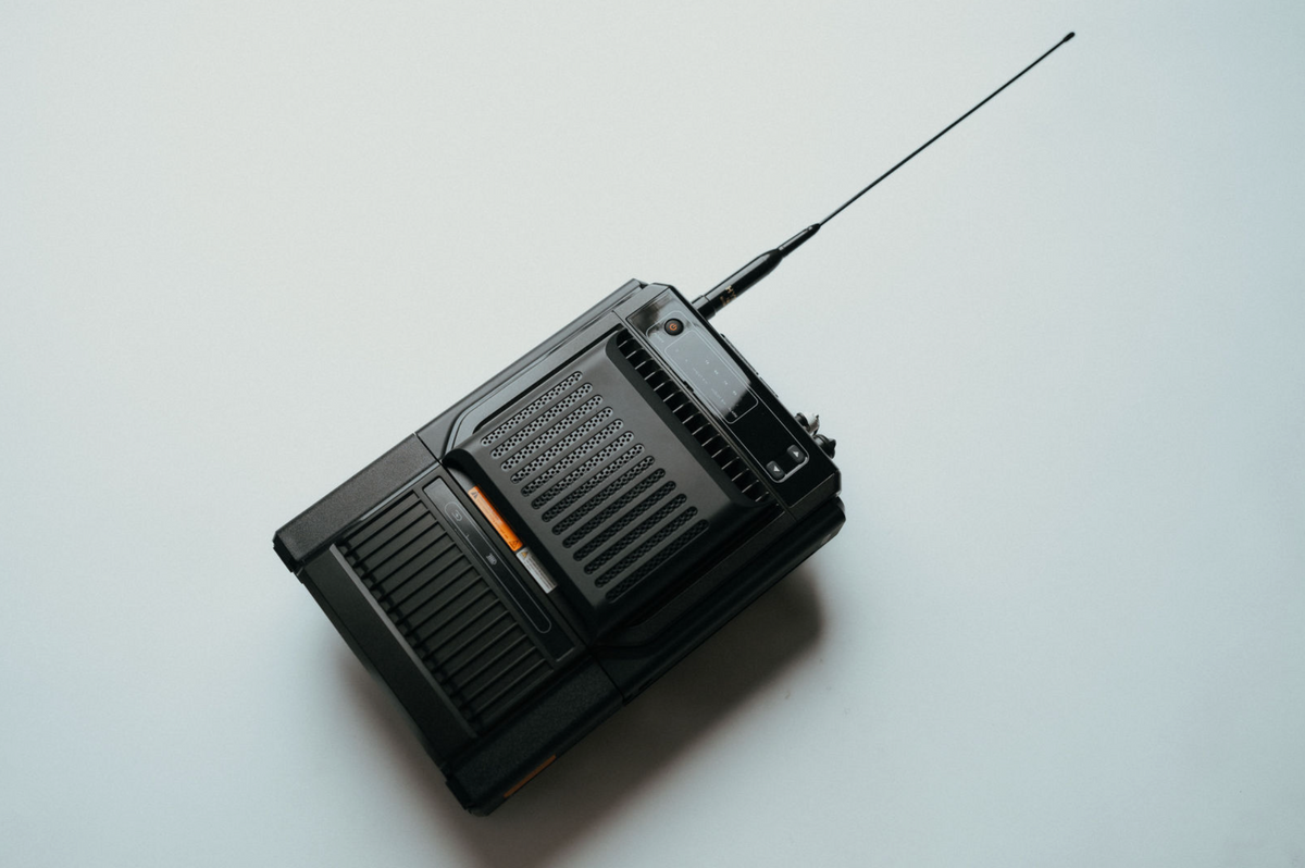 Hytera HR652 Compact DMR Repeater